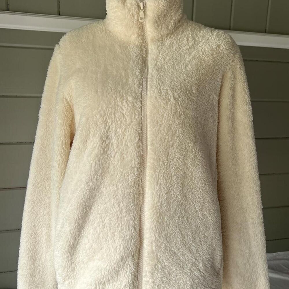 Uniqlo Women's Cream and White Jacket